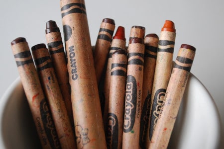 Crayones para quitar arañazos en los mubles de madera